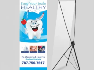 X-Banner publicitario portátil para negocios y eventos.